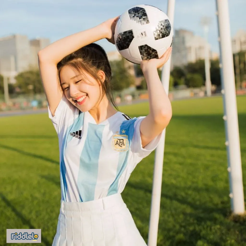 Soccer rizz lines for girl